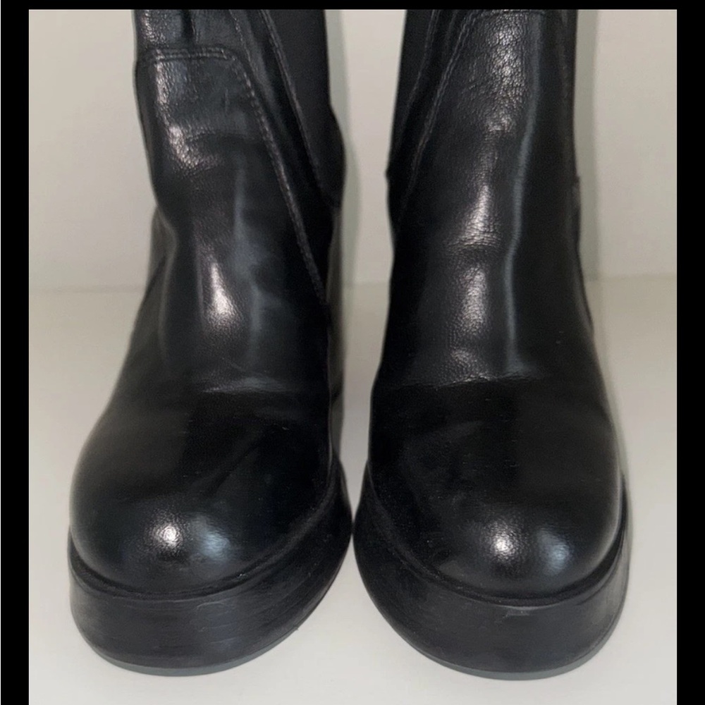 Emanuele Crasto Black Leather Lug Heel Chelsea Boots Size 8 (EU 38) - Picture 4 of 5